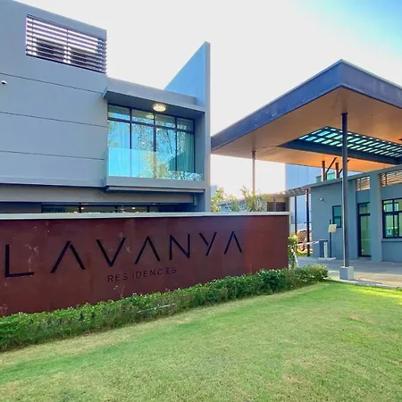 Lavanya Private Pool Villa Residence 2 Floors @ Pantai Cenang. Pantai Cenang  Bagian luar foto